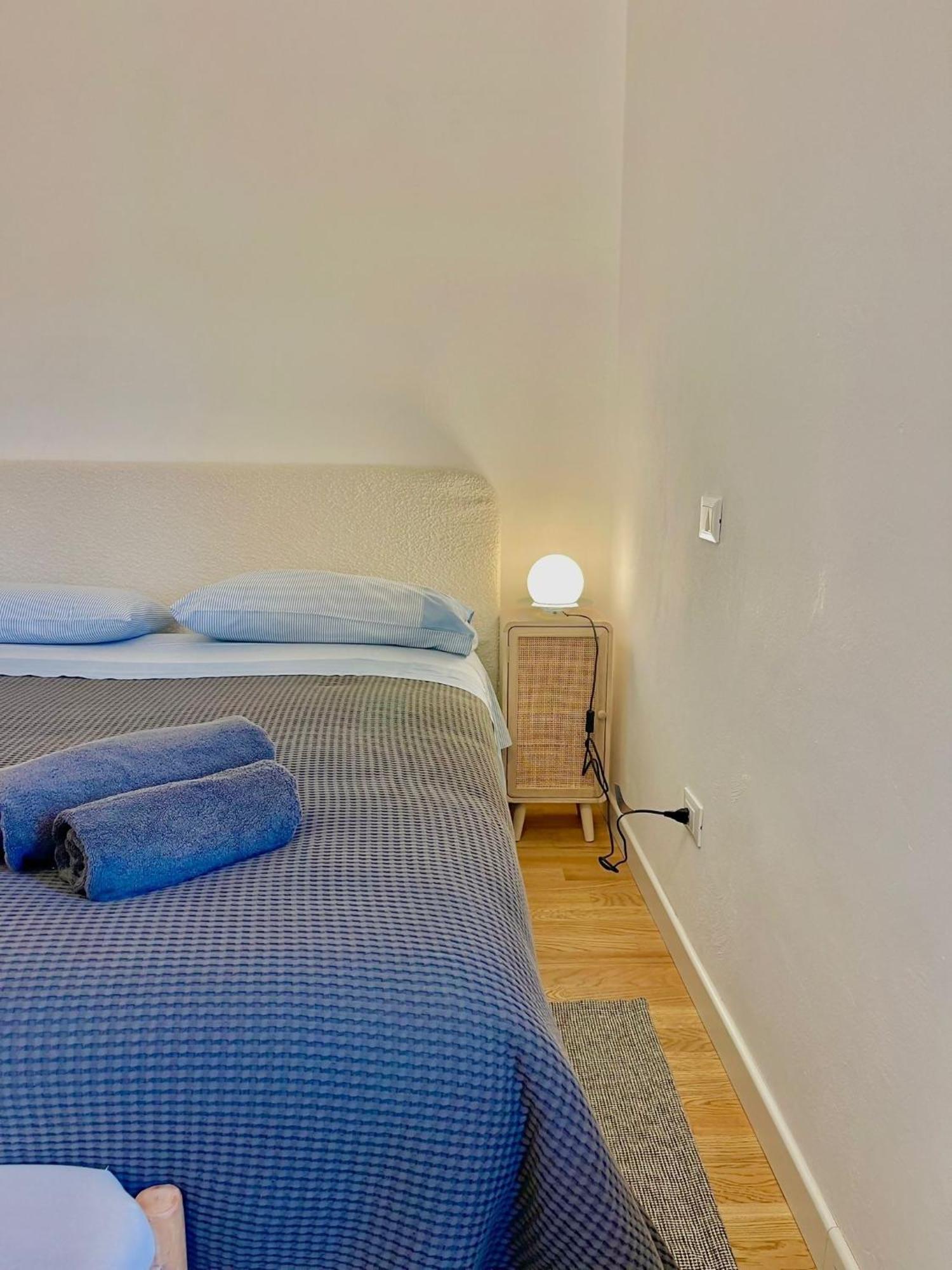Susannas Lovely New Apartment Ливорно Екстериор снимка